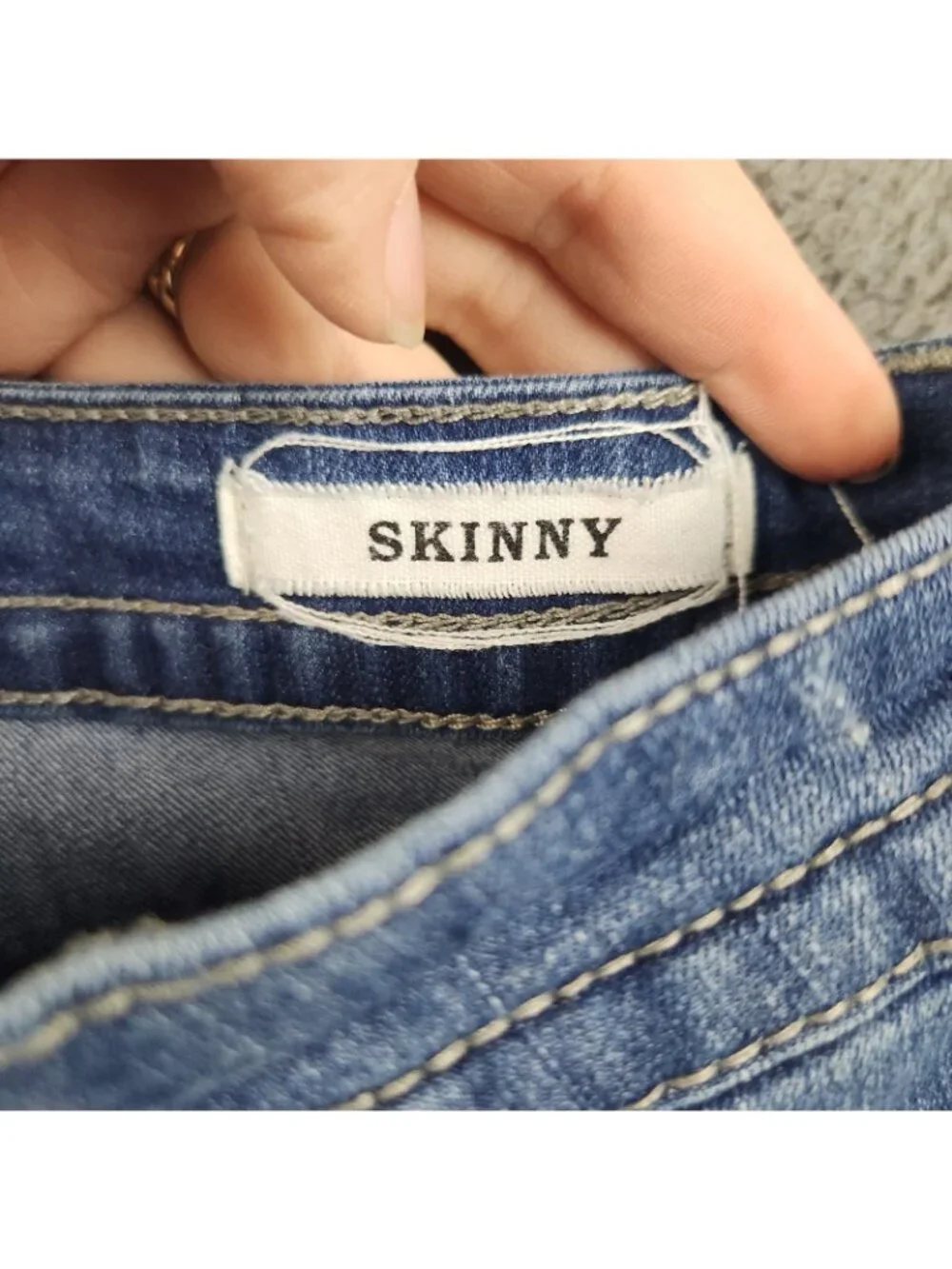 Vigoss VGS Jeans Women's 14 Skinny Ankle Jeans Embroidered Embellished Stretch - Picture 9 of 12